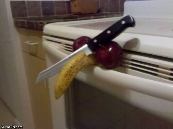 a_subtle_note_for_the_husband.jpg
