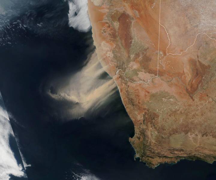 african_dust_storm_as_seen_from_space.jpg