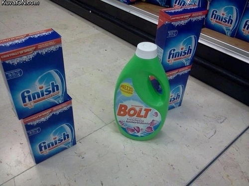 bolt_crossing_finish_line.jpg