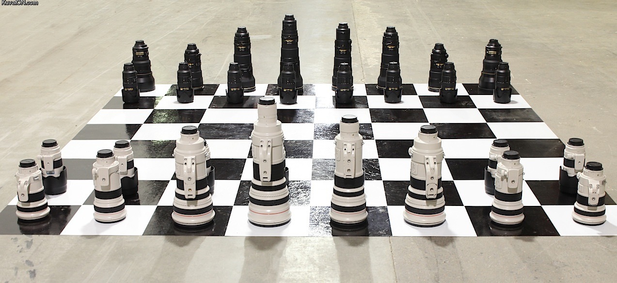 camera_lens_chess.jpg