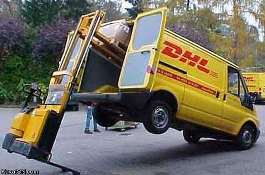 dhl2.jpg