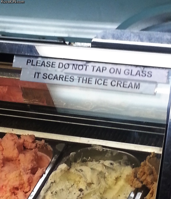 do_not_tap_on_glass.jpg