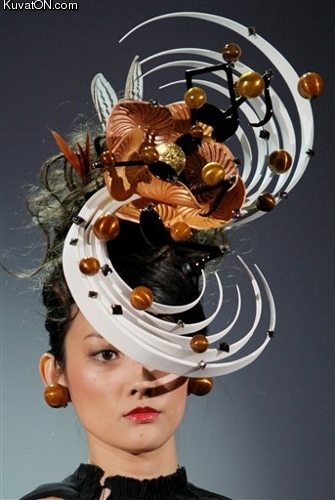 edible_fashion_hat.jpg