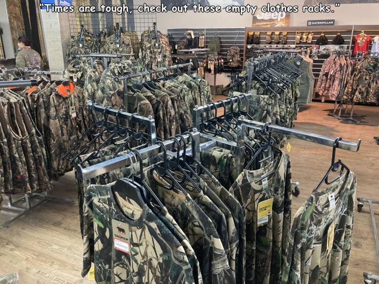 empty_clothes_racks.jpg