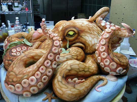 epic_octopus_cake.jpg