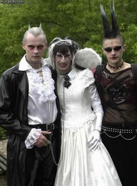 goth_wedding.jpg