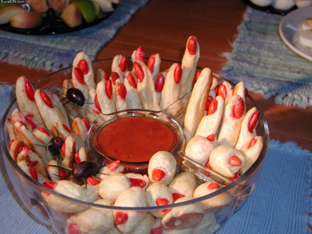 halloween_finger_food.jpg