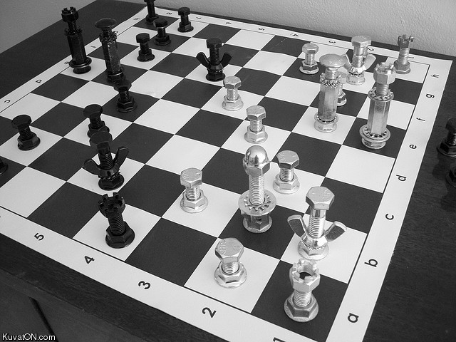hardware_chess_set.jpg