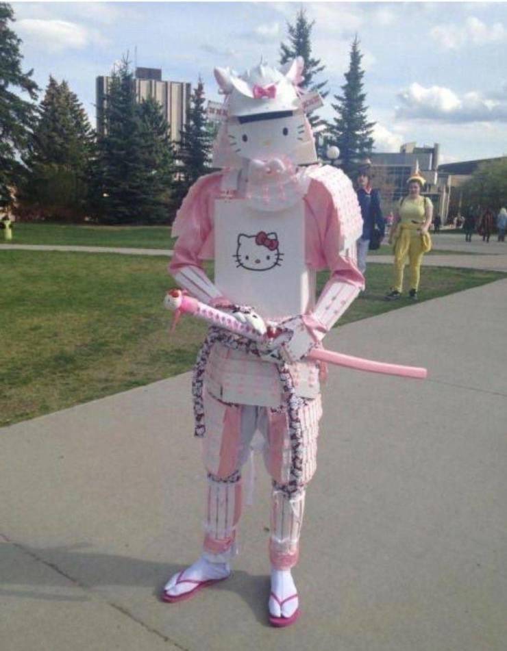 hellokittysamurai.jpg