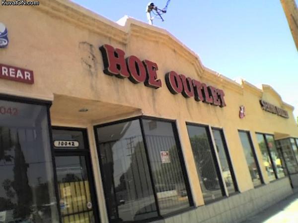 hoe_outlet.jpg