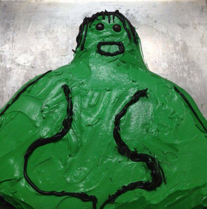 hulk_cake.jpg