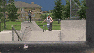 impressive_skateboard_trick.gif
