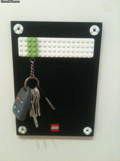 lego_key_holder.jpg
