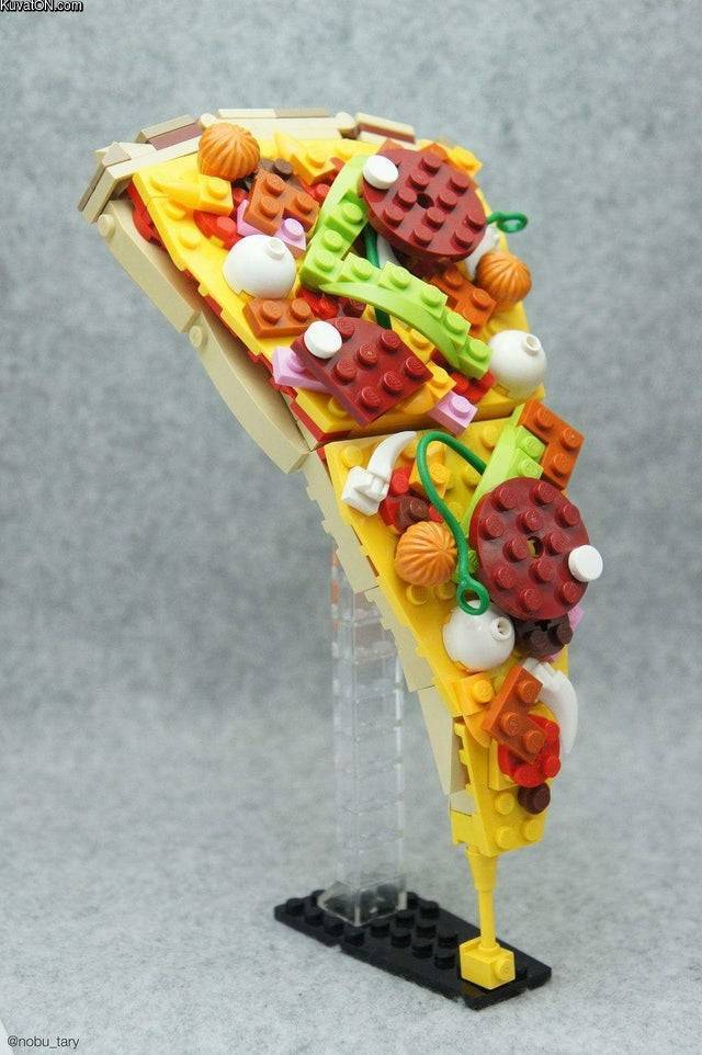 lego_pizza.jpg