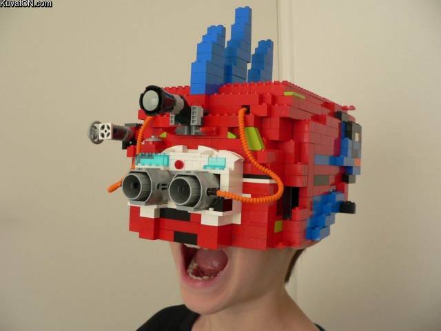 legohelmet.jpg