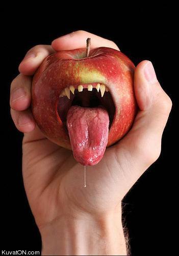 men_eating_apple.jpg