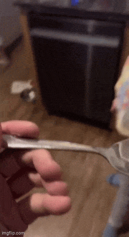 mitas_toi_on4.gif