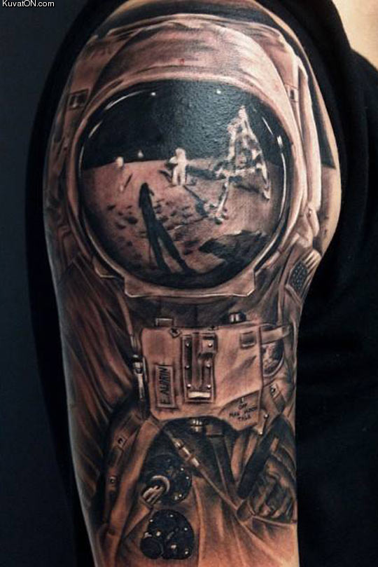 moon_landing_tattoo.jpg