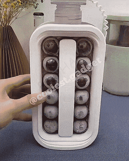 nerokasta4.gif