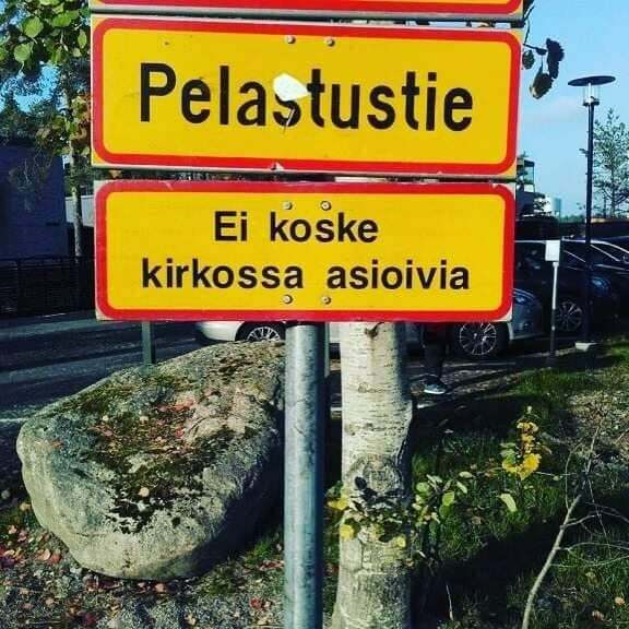 pelastukaa_ken_voi.jpg