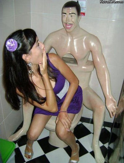 perv_toilet.jpg