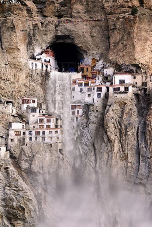 phuktal_monastery_during_monsoon_season.jpg