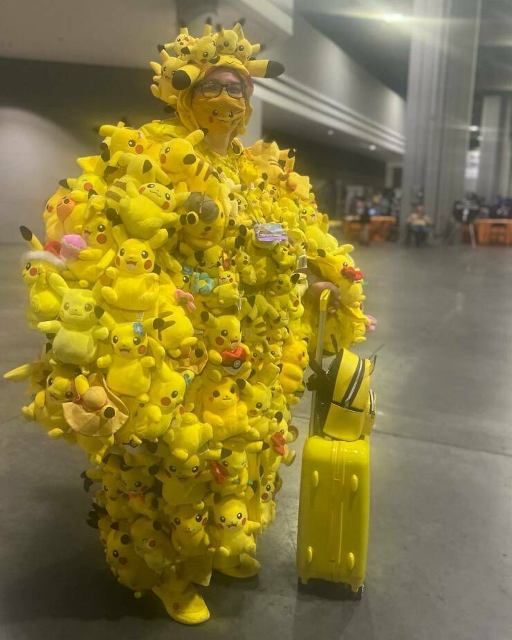 pikachucostume.jpg