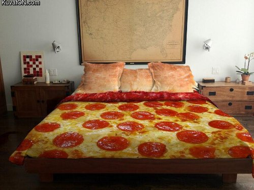 pizza_bed.jpg