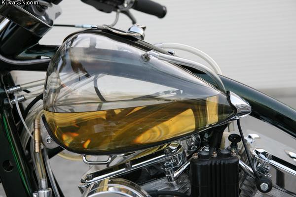 pyrex_glass_fuel_tank.jpg