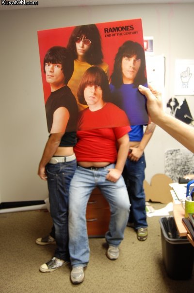 ramones.jpg