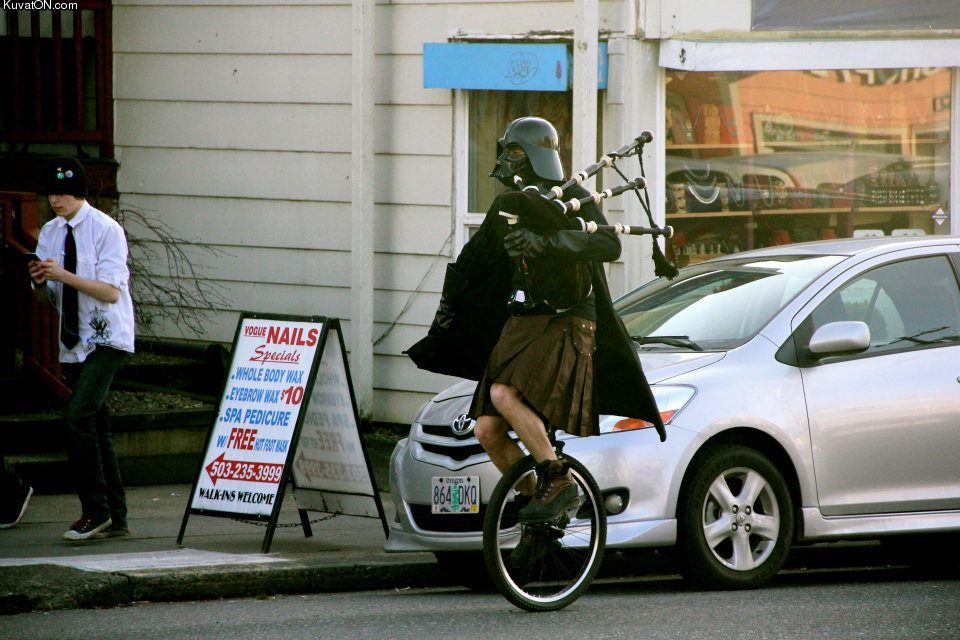scotty_vader_on_a_unicycle.jpg