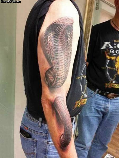 snaketattoo7.jpg
