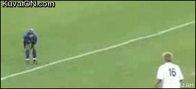 soccer_throw_headshot.gif