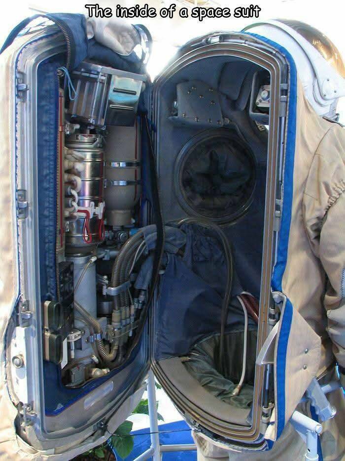 spacesuit3.jpg