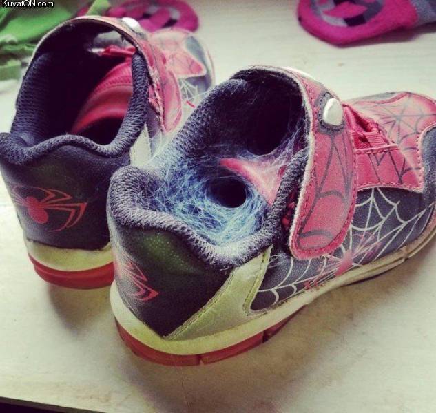 spidermanshoes.jpg