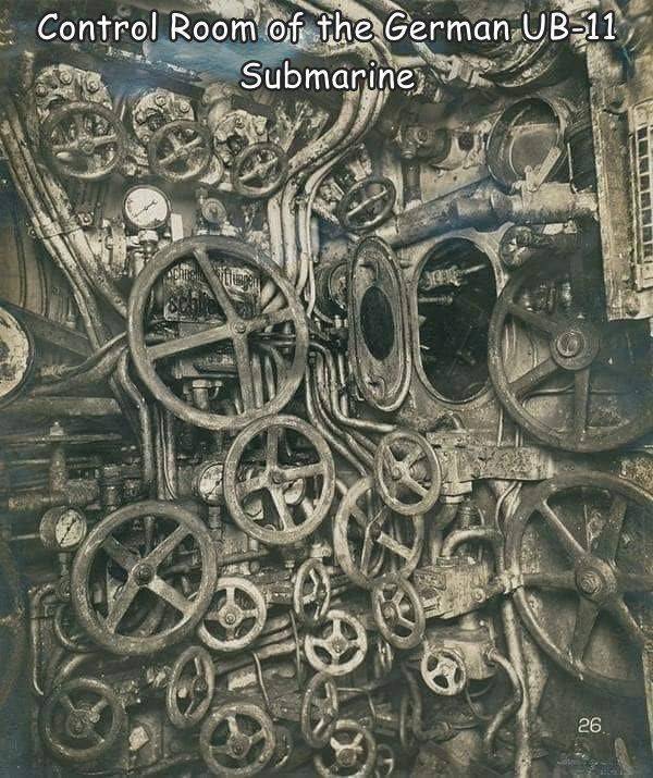 submarine4.jpg