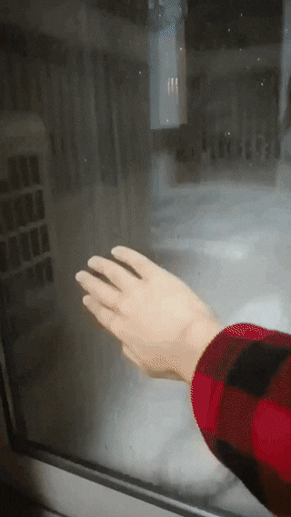 takas_sisälle.gif