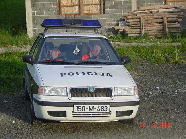 tarmokkaat_poliisit.jpg