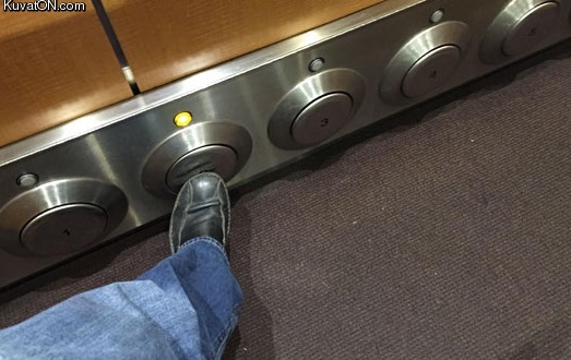 this_elevator_has_foot_buttons.jpg