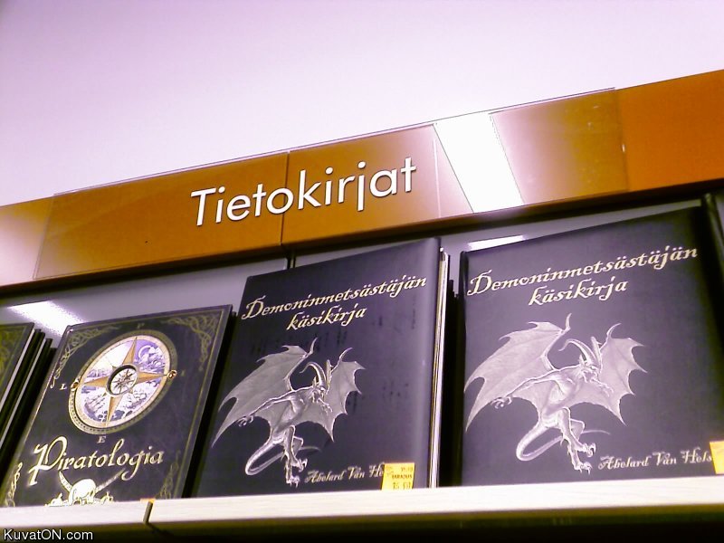 tietokirjat.jpg