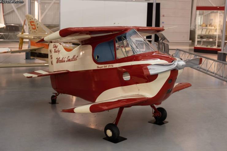 tiny_plane_5.jpg