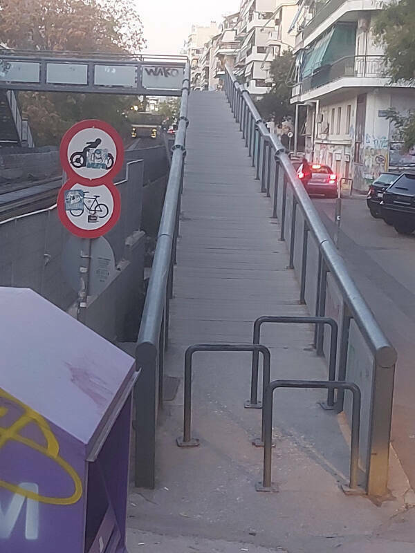 tuolta_pyörällä_vauhdilla.jpg
