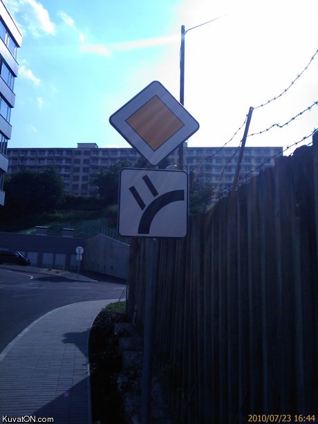 unhappy_sign.jpg