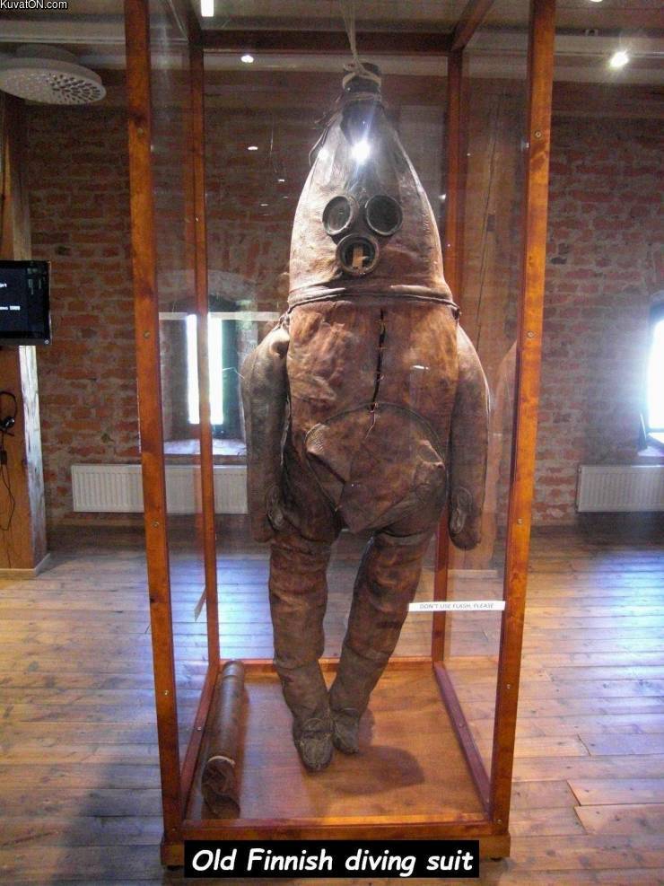 vanha_sukelluspuku.jpg