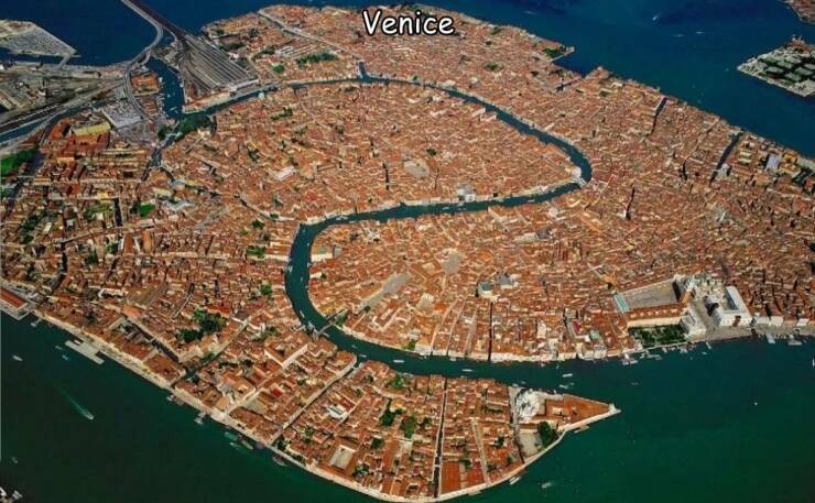 venice.jpg