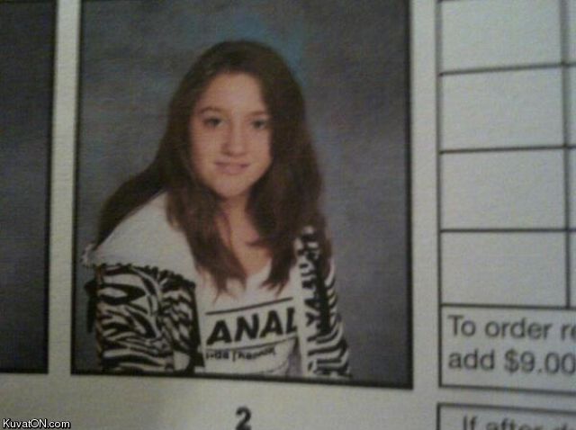 yearbook_photo_clothes_choice_fail.jpg