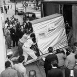 5_megabyte_hard_drive_in_1956.jpg