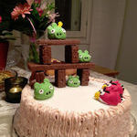 angry_birds_cake.jpg