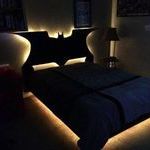 batman_bed.jpg