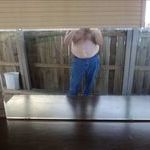guy_selling_a_mirror_on_craigslist.jpg